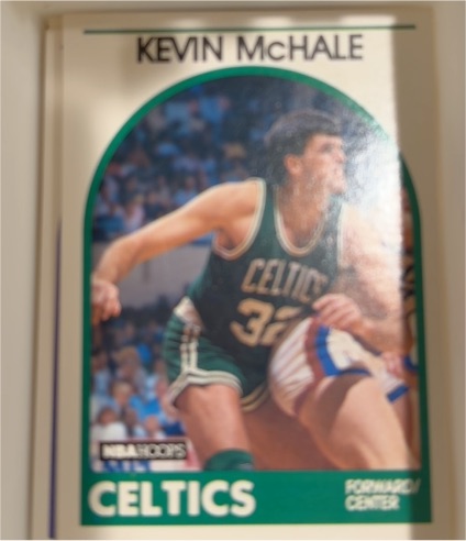 1989-90 Hoops #280 Kevin McHale Boston Celtics — front