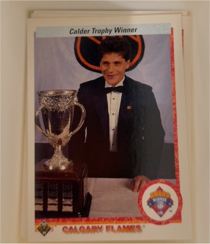 1990-91 Upper Deck #202 Sergei Makarov Calder Trophy Winner Calgary Flames — front