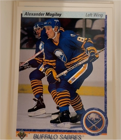 1990-91 Upper Deck #24 Alexander Mogilny — front