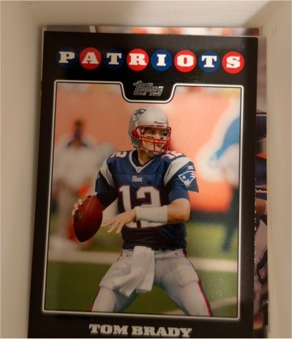 2008 Topps #7 Tom Brady — front
