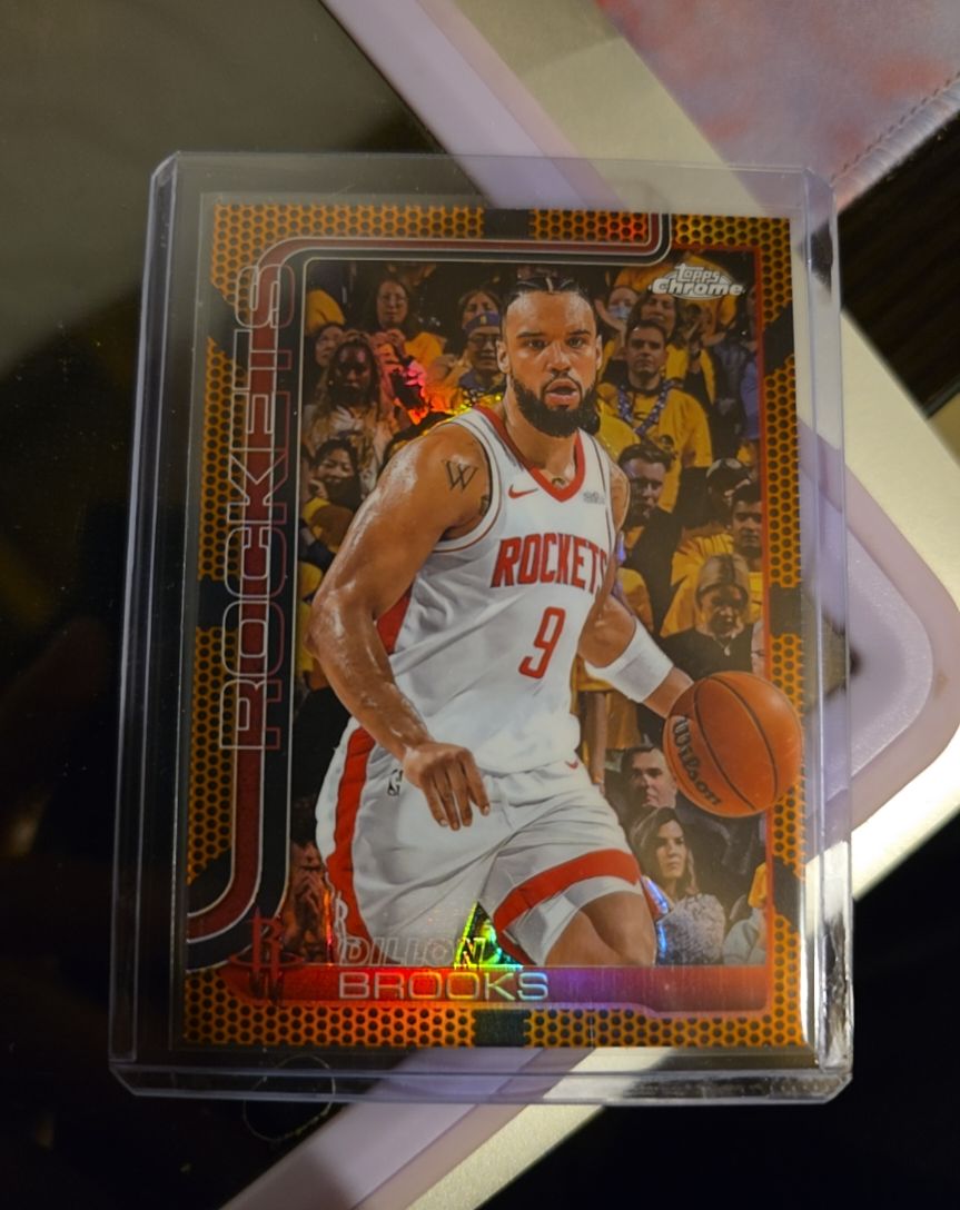 2025-26 Topps Chrome #70 Dillon Brooks — front