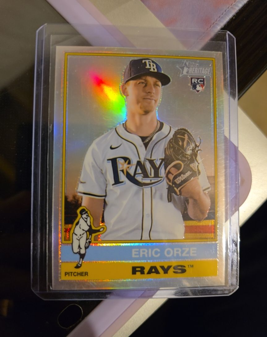2025 Topps Heritage High Number #589 Eric Orze — front