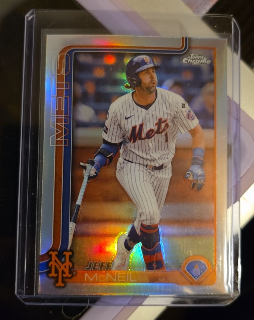 2025 Topps Chrome #149 Jeff McNeil — front