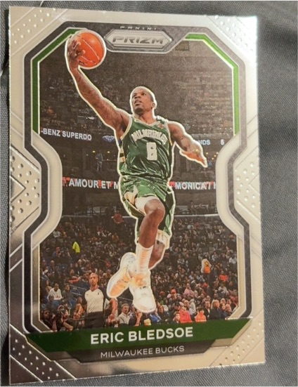 2020-21 Panini Prizm #17 Eric Bledsoe Silver Prizm Milwaukee Bucks — front