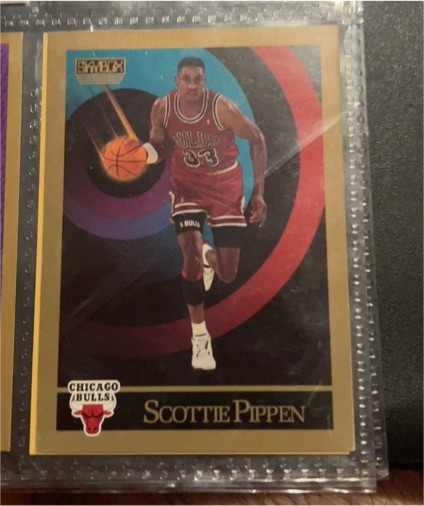 1990-91 SkyBox #46 Scottie Pippen — front