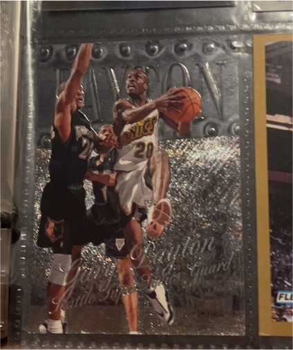 1998-99 Skybox Metal Universe #82 Gary Payton — front
