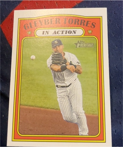 2021 Topps Heritage #292 Gleyber Torres In Action — front