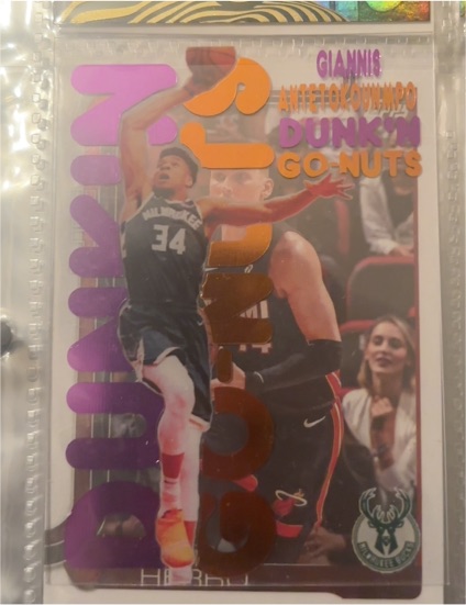 2023 Panini Dunk Go-Nuts Giannis Antetokounmpo — front