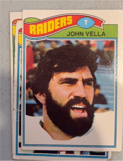 1977 Topps #438 John Vella — front