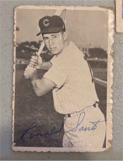 1969 Topps Deckle Edge #19 Ron Santo — front