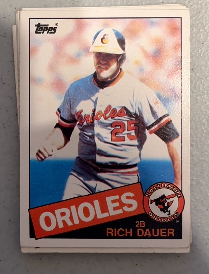 1985 Topps #494 Rich Dauer — front
