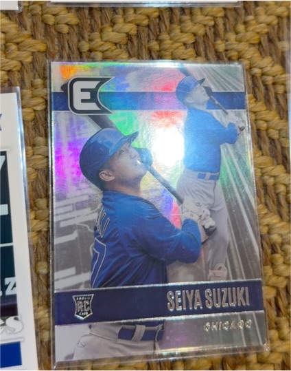 2022 Panini Chronicles Essentials #4 Seiya Suzuki Rookie Card — front