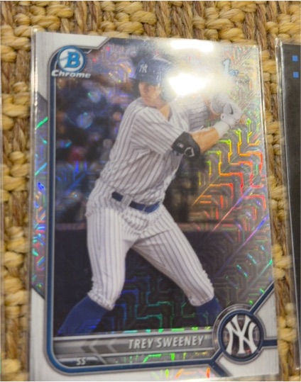 2022 Bowman Chrome #BCP-137 Trey Sweeney — front