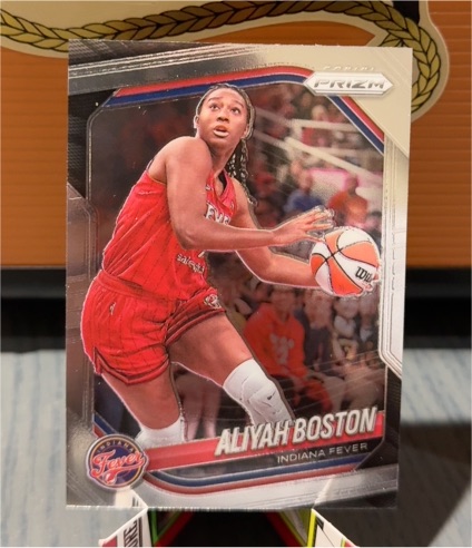 2025 Panini Prizm WNBA #75 Aliyah Boston — front