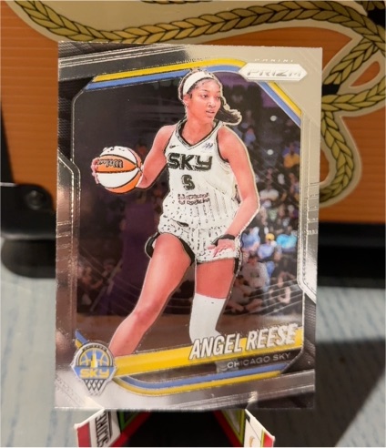 2025 Panini Prizm WNBA #92 Angel Reese — front