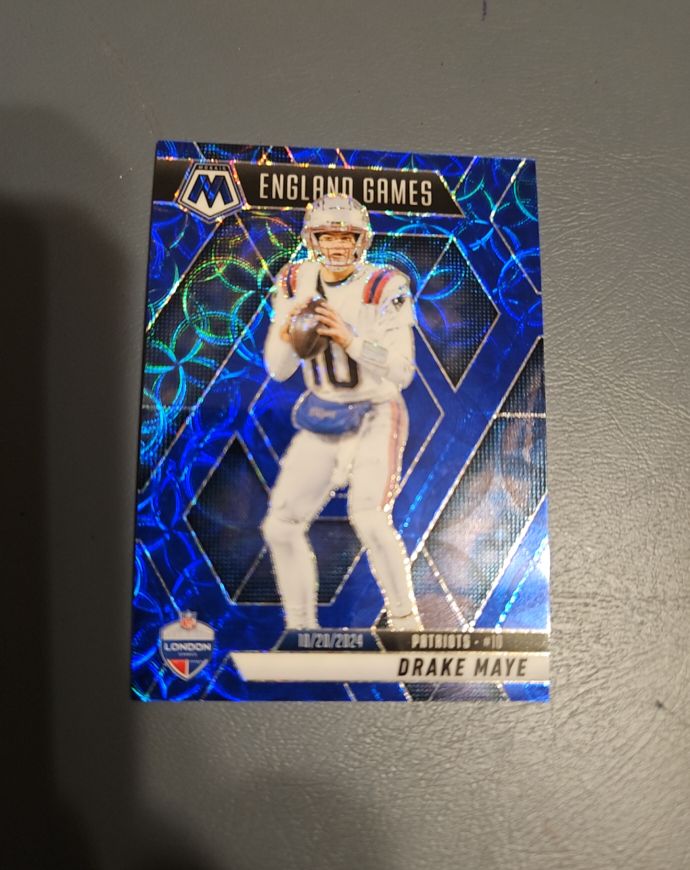 2025 Panini Mosaic #258 Drake Maye England Games Reactive Blue — front