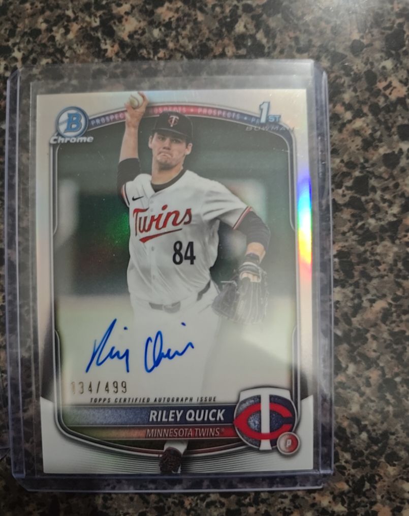 2025 Bowman Draft Chrome #CPA-RQ Riley Quick 1st Refractor Auto Minnesota Twins — front