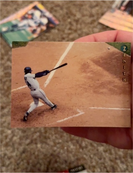 1997 Pinnacle Zenith #4 Ken Griffey Jr. — front