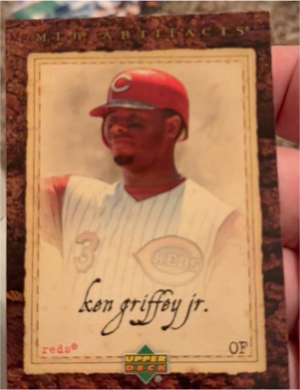 2007 Upper Deck Artifacts #40 Ken Griffey Jr. — front