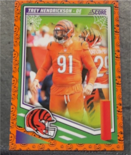 2025 Panini Score-A-Treat #290 Trey Hendrickson — front