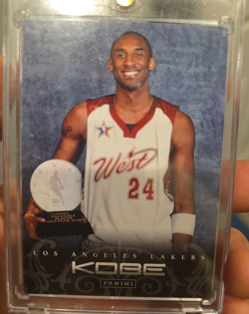 2012-13 Panini Kobe Anthology #135 Kobe Bryant — front