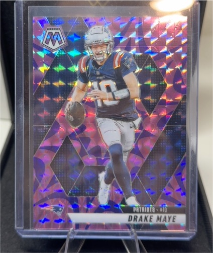 2025 Panini Mosaic #28 Drake Maye Mosaic — front