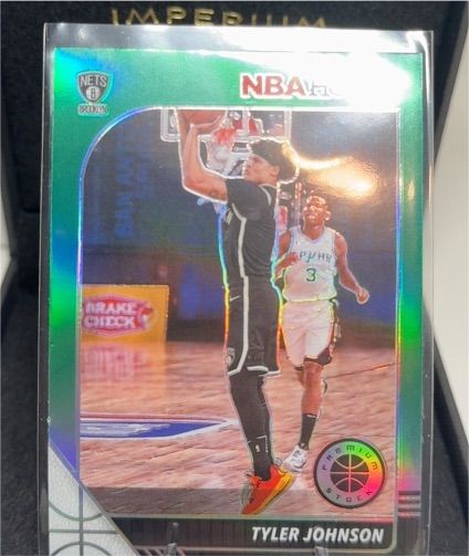 2019-20 Panini NBA Hoops Premium Stock #155 Tyler Johnson — front