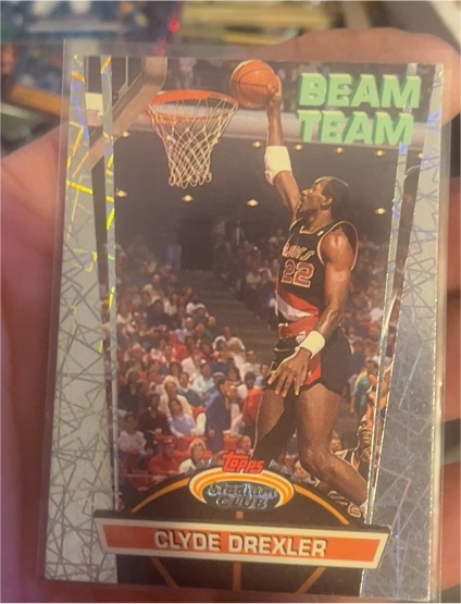 1992-93 Topps Stadium Club Beam Team #4 Clyde Drexler — front