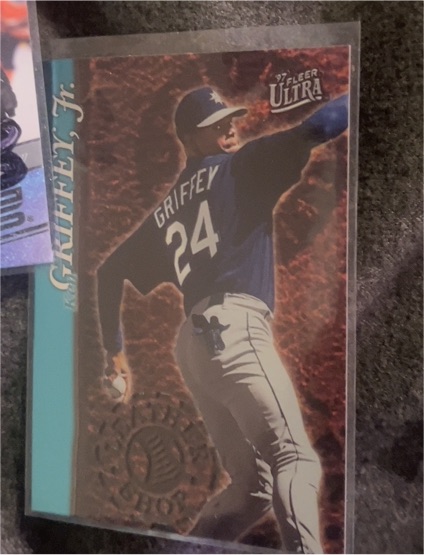 1997 Fleer Ultra #1 Ken Griffey Jr. Leather Shop — front