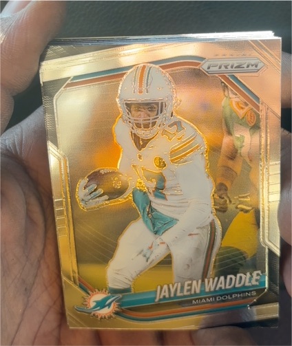 2025 Panini Prizm #172 Jaylen Waddle — front