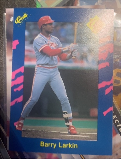 1990 Classic Blue #48 Barry Larkin — front