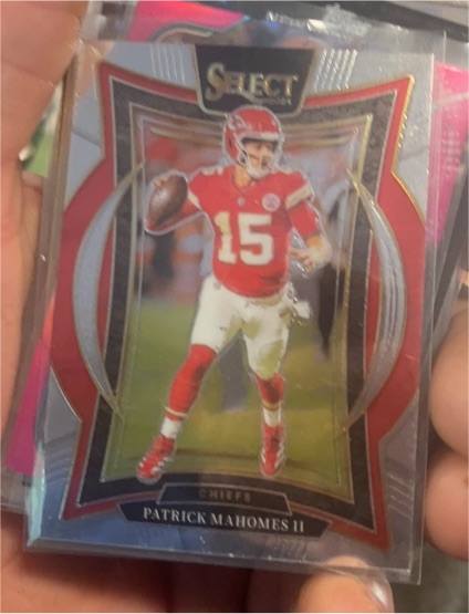 2024 Panini Select Concourse #33 Patrick Mahomes II — front