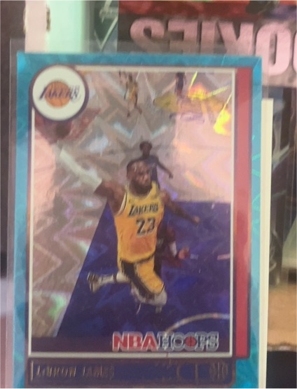 2021-22 Panini NBA Hoops #136 LeBron James — front