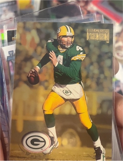 1996 SkyBox Premium #63 Brett Favre — front