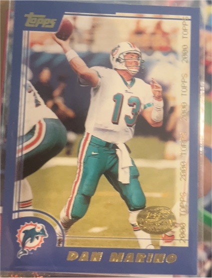 2000 Topps #40 Dan Marino — front