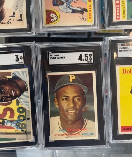 1959 Topps #478 Roberto Clemente — front