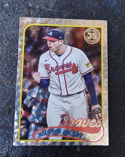 2024 Topps Series 2 #89B2-29 Austin Riley 1989 35th Anniversary Silver Crackle Foil — front