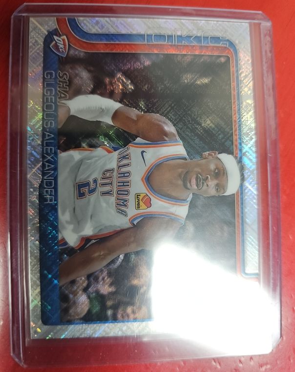 2025-26 Topps Chrome #141 Shai Gilgeous-Alexander — front