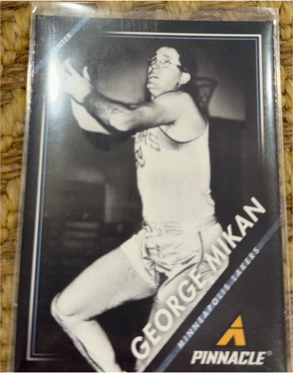 2013-14 Pinnacle #271 George Mikan — front