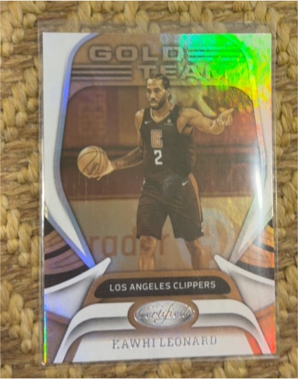 2020-21 Panini Certified Gold Team #8 Kawhi Leonard — front