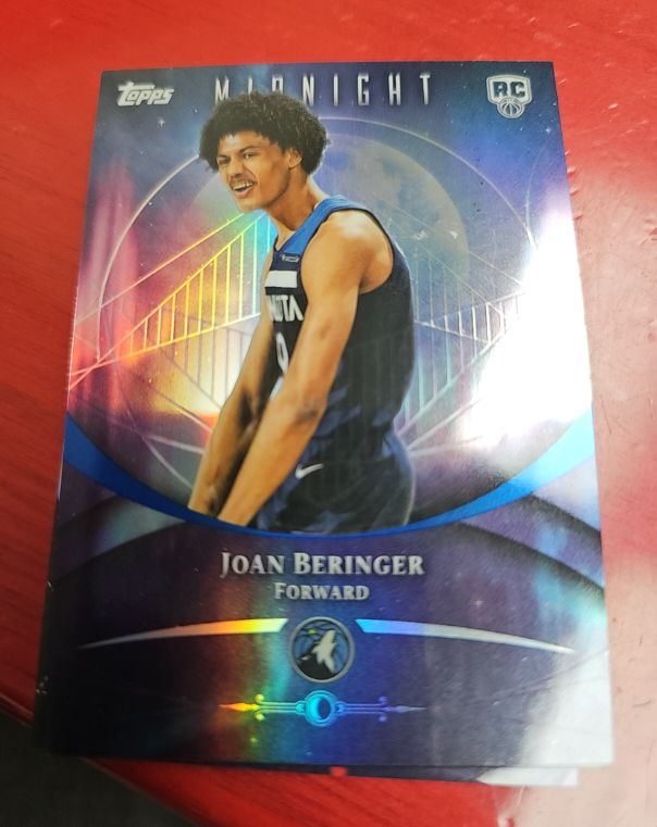 2025-26 Topps Midnight #77 Joan Beringer — front
