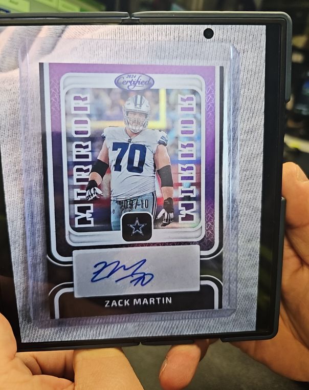 2024 Panini Certified Mirror Signatures #MS-ZM Zack Martin — front