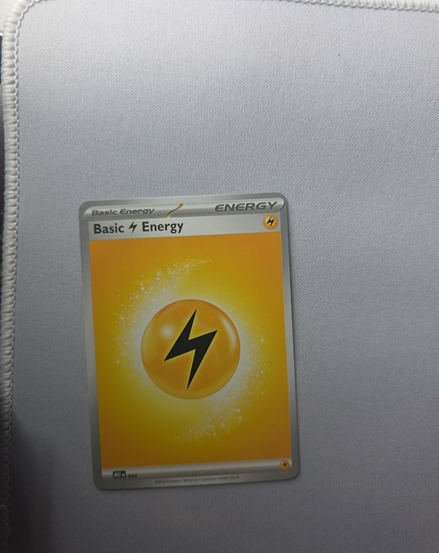 2023 Pokémon Scarlet & Violet #004 Basic Lightning Energy — front