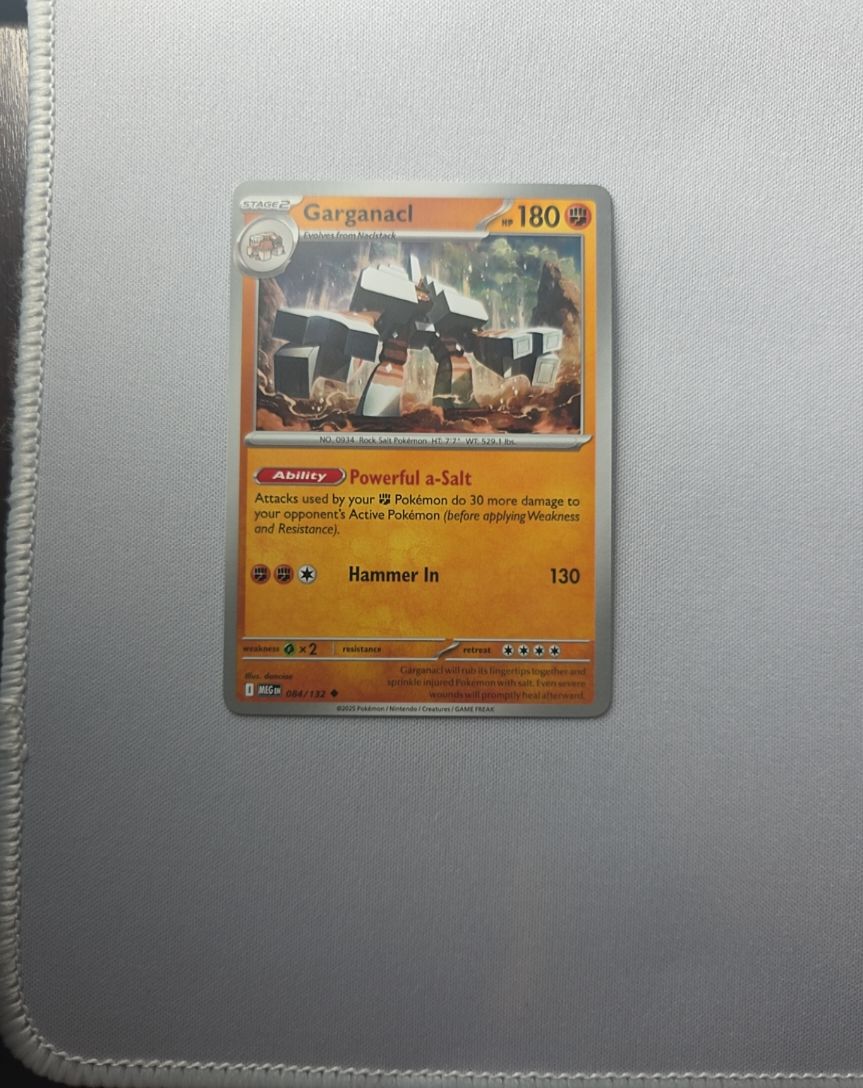 2025 Pokemon Mega Evolution #084 Garganacl — front