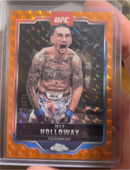 2025 Topps Chrome UFC #100 Max Holloway — front