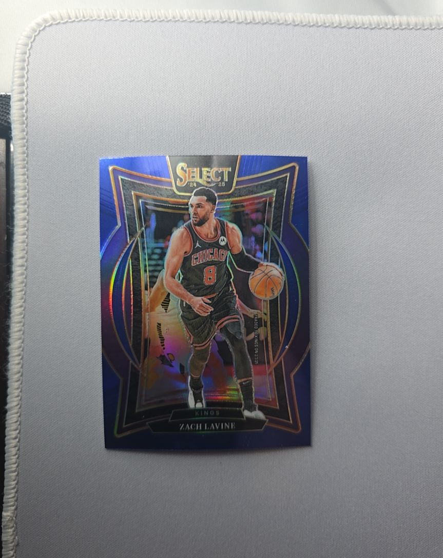 2024-25 Panini Select #10 Zach LaVine — front