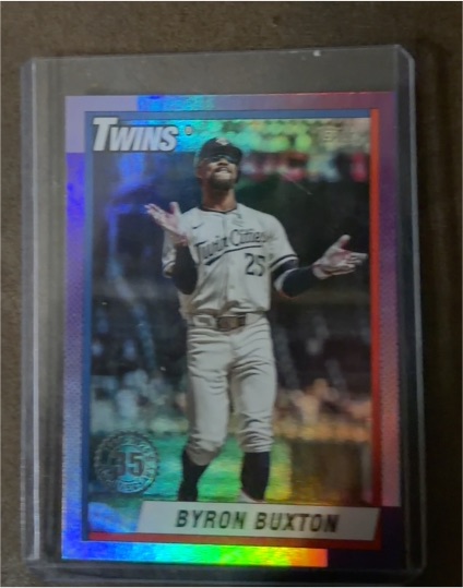 2025 Topps Update #U90-24 Byron Buxton 1990 Topps Baseball 35th Anniversary — front
