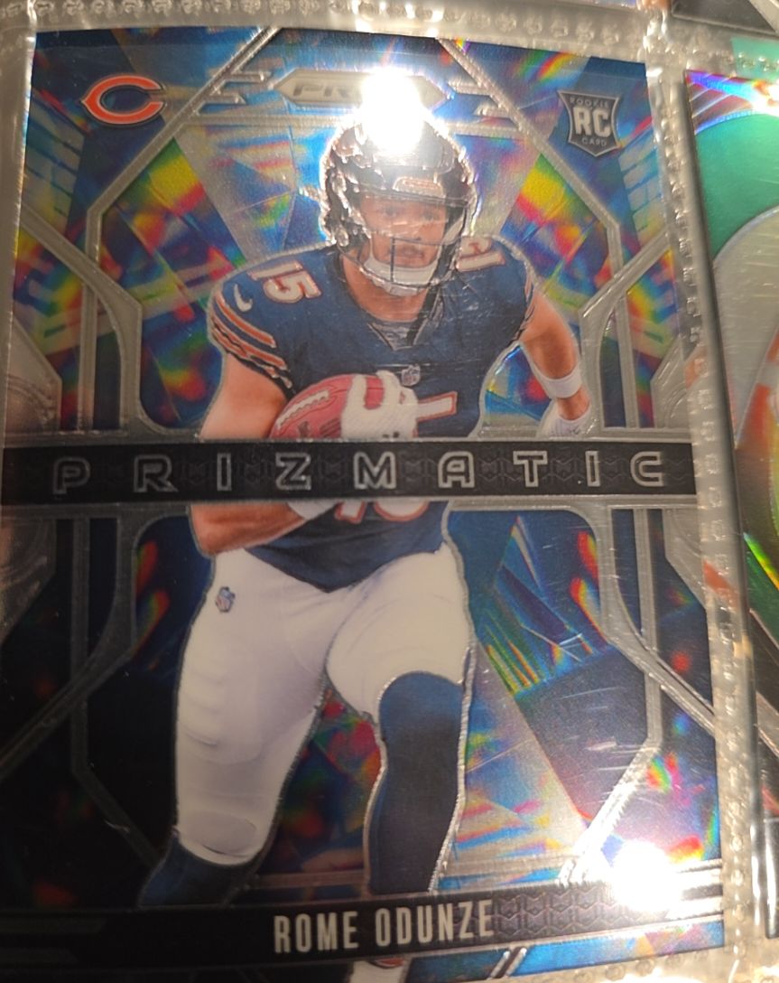 2024 Panini Prizm Prizmatic #9 Rome Odunze — front