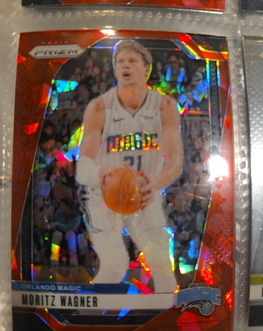 2024-25 Panini Prizm #116 Moritz Wagner — front