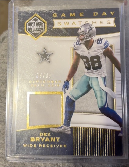 2016 Panini Limited Game Day Swatches #04 Dez Bryant — front